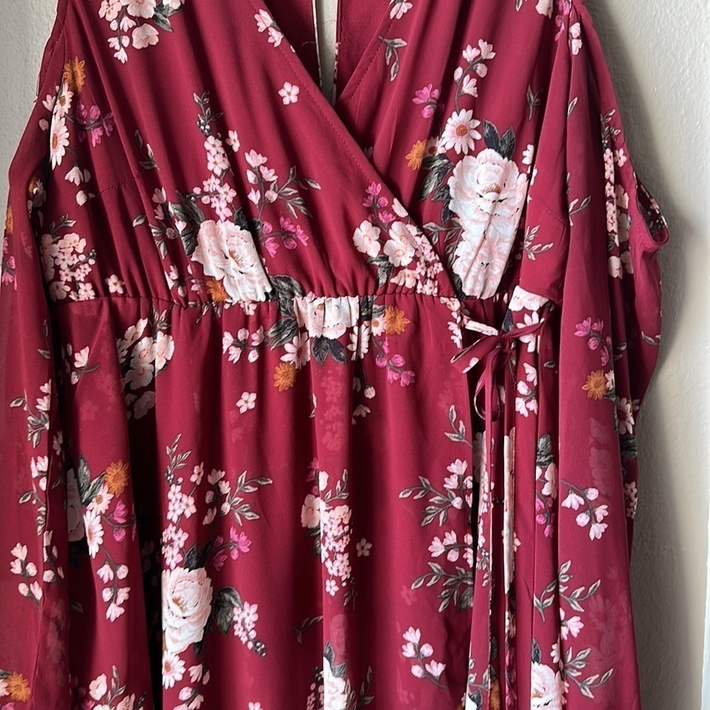 TORRID Red Floral Cold Shoulder Chiffon Wrap Dress - Picture 9 of 13